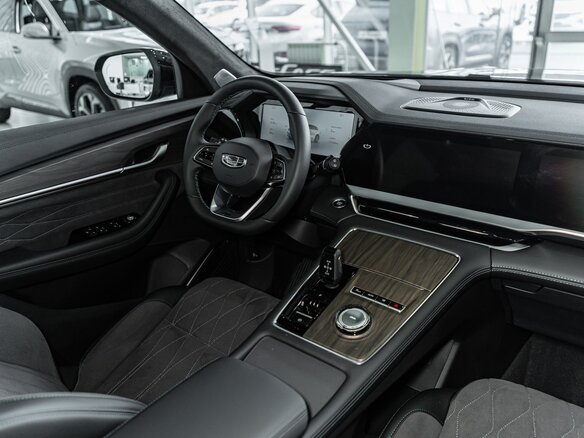 2026 Geely Monjaro I, чёрный, 4954990 рублей - вид 6