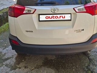 2013 Toyota RAV4 IV (XA40), белый, 1800000 рублей, вид 4