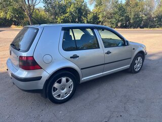 2001 Volkswagen Golf IV, серый, 450000 рублей, вид 4