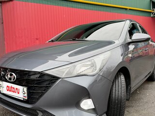 2021 Hyundai Solaris II Рестайлинг, серый, 1600000 рублей, вид 1