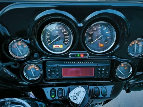 2010 Harley-Davidson Electra Glide, синий, 649172 рублей, вид 5