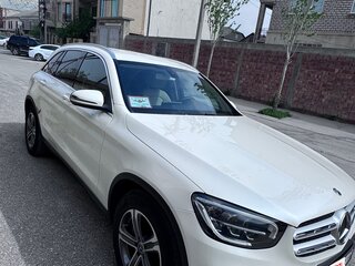 2019 Mercedes-Benz GLC 200 I (X253) Рестайлинг, белый, 3550000 рублей, вид 3