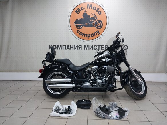 2010 Harley-Davidson Fat Boy, чёрный, 899000 рублей