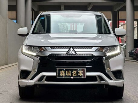 Mitsubishi Outlander III Рестайлинг 3