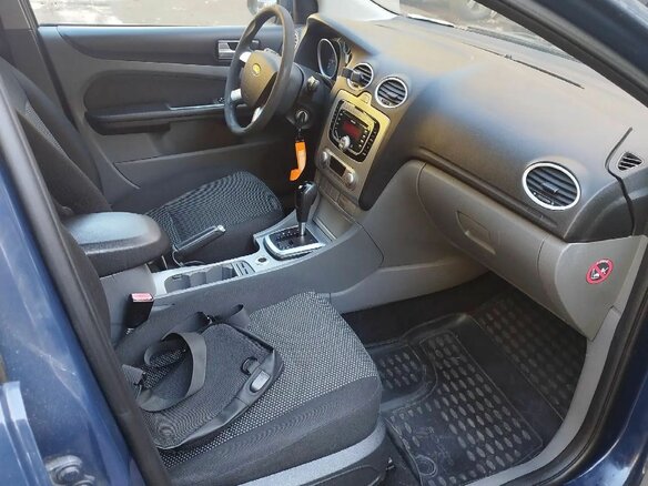 2010 Ford Focus II Рестайлинг, синий, 650000 рублей - вид 20