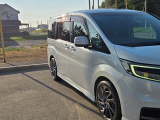 2019 Honda Stepwgn Spada V Рестайлинг, белый, 2600000 рублей, вид 2