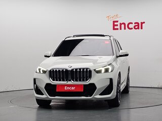2024 BMW X1 18d sDrive III (U11/U12), белый, 4500000 рублей, вид 2