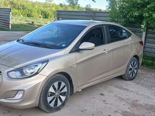 2012 Hyundai Solaris I, бежевый, 750000 рублей, вид 1
