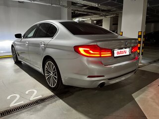 2017 BMW 5 серии 530e VII (G30/G31/G38), серый, 2750000 рублей, вид 5
