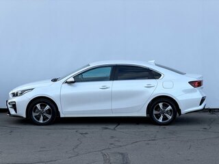 2021 Kia Cerato IV, белый, 2080000 рублей, вид 5