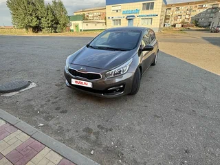 2015 Kia Ceed II, коричневый, 1160000 рублей, вид 1