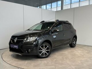 2015 Renault Sandero Stepway II, чёрный, 850000 рублей, вид 1