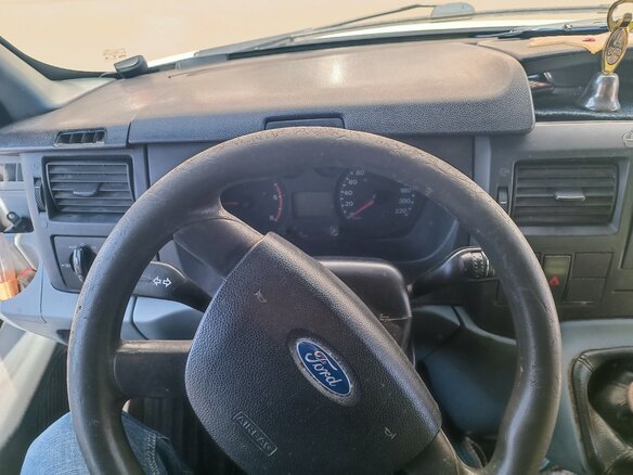 2008 Ford Transit, белый - вид 17