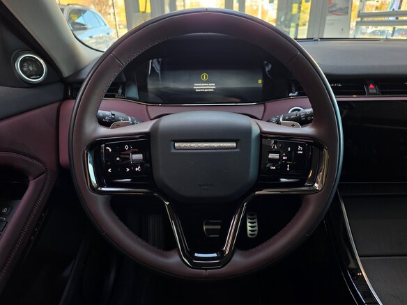 2024 Land Rover Range Rover Evoque II Рестайлинг, серый, 5770000 рублей - вид 24