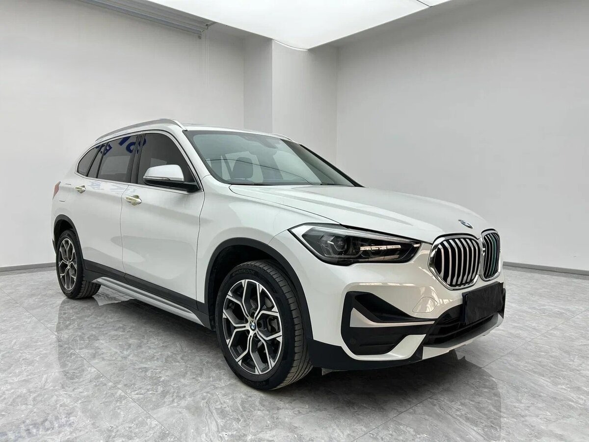 Открыть фотографии: BMW X1 II (F48) Рестайлинг
