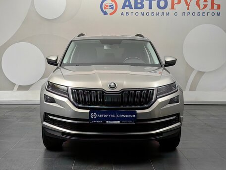 2021 Skoda Kodiaq I, коричневый, 2649000 рублей, вид 3