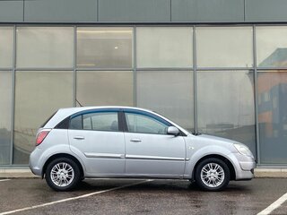 2010 Kia Rio II Рестайлинг, серебристый, 517000 рублей, вид 3