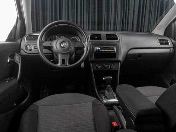 2010 Volkswagen Polo V, чёрный, 599000 рублей - вид 5