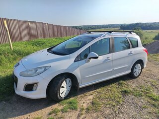 2011 Peugeot 308 I Рестайлинг, белый, 574113 рублей, вид 2