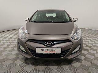 2013 Hyundai i30 II, коричневый, 945000 рублей, вид 2