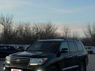 2011 Toyota Land Cruiser 200 Series, чёрный, 3100000 рублей, вид 1