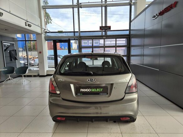 2011 Kia Rio II Рестайлинг, серый - вид 4