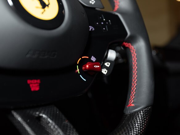 2025 Ferrari 12Cilindri, красный - вид 24