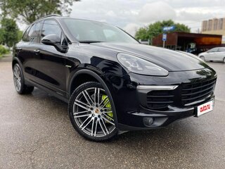 2015 Porsche Cayenne S E-Hybrid II Рестайлинг (958), чёрный, 3600000 рублей, вид 1