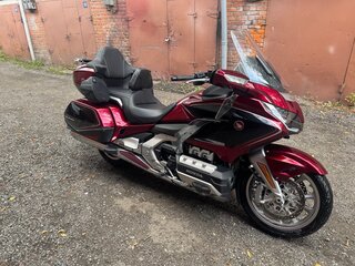 2019 Honda GL 1800 Gold Wing, красный, 1900000 рублей, вид 2