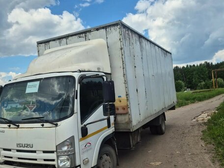 2014 Isuzu Elf (N-series), белый, 1850000 рублей, вид 2