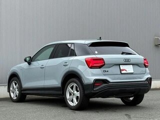 2022 Audi Q2 35 TFSI I Рестайлинг, серый, 1450060 рублей, вид 4