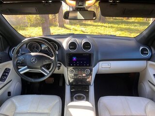 2011 Mercedes-Benz M-Класс 350 II (W164) Рестайлинг, серый, 1150000 рублей, вид 3