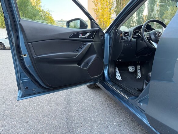 2013 Mazda 3 III (BM), голубой, 1470000 рублей - вид 18