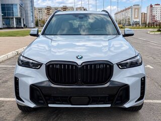 2024 BMW X5 40i IV (G05/G18) Рестайлинг, серый, 11300000 рублей, вид 2