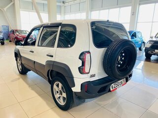 2024 Lada (ВАЗ) Niva Travel I, белый, 886000 рублей, вид 5