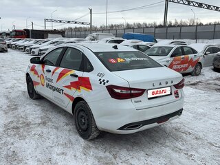2024 Lada (ВАЗ) Vesta I Рестайлинг (NG), белый, 971000 рублей, вид 2