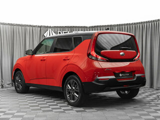 2019 Kia Soul III, красный, 1940000 рублей, вид 4