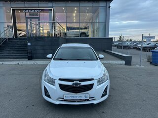 2013 Chevrolet Cruze I Рестайлинг, белый, 750000 рублей, вид 2