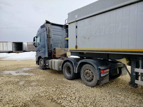 2020 Volvo FH, синий, 8287500 рублей, вид 4