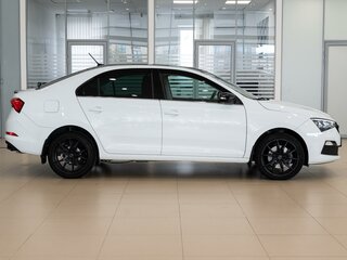 2021 Skoda Rapid II, белый, 1659000 рублей, вид 5
