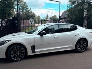 2019 Kia Stinger I, белый, 2800000 рублей, вид 1