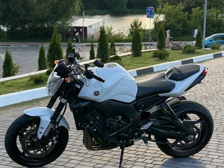 2011 Yamaha FZ1, белый, 550000 рублей, вид 5
