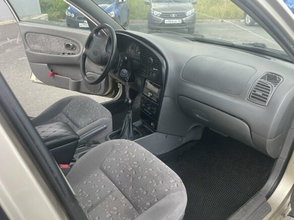 2009 Kia Spectra I Рестайлинг 2, бежевый, 180000 рублей - вид 8