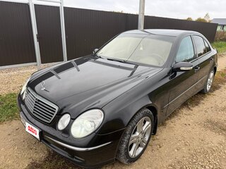 2003 Mercedes-Benz E-Класс 320 III (W211, S211), чёрный, 810000 рублей, вид 2