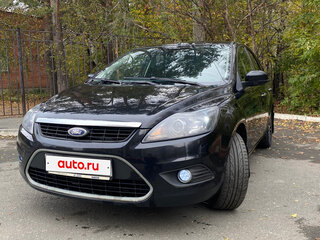 2010 Ford Focus II Рестайлинг, чёрный, 600000 рублей, вид 2