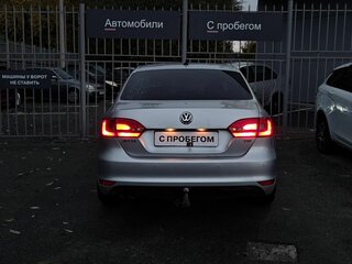 2013 Volkswagen Jetta VI, серебристый, 1090000 рублей, вид 5