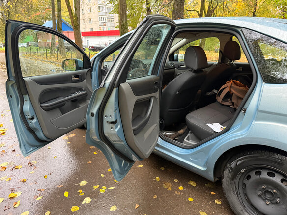 2009 Ford Focus II Рестайлинг, голубой, 495000 рублей - вид 17