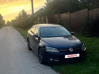 2011 Volkswagen Jetta VI, синий, 400000 рублей, вид 1