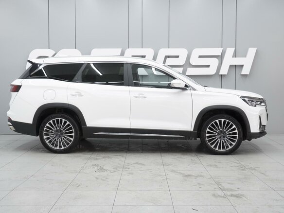 2023 Jetour X90+, белый, 2080000 рублей - вид 4