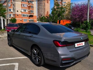 2021 BMW 7 серии 730i VI (G11/G12) Рестайлинг, серый, 5500000 рублей, вид 4